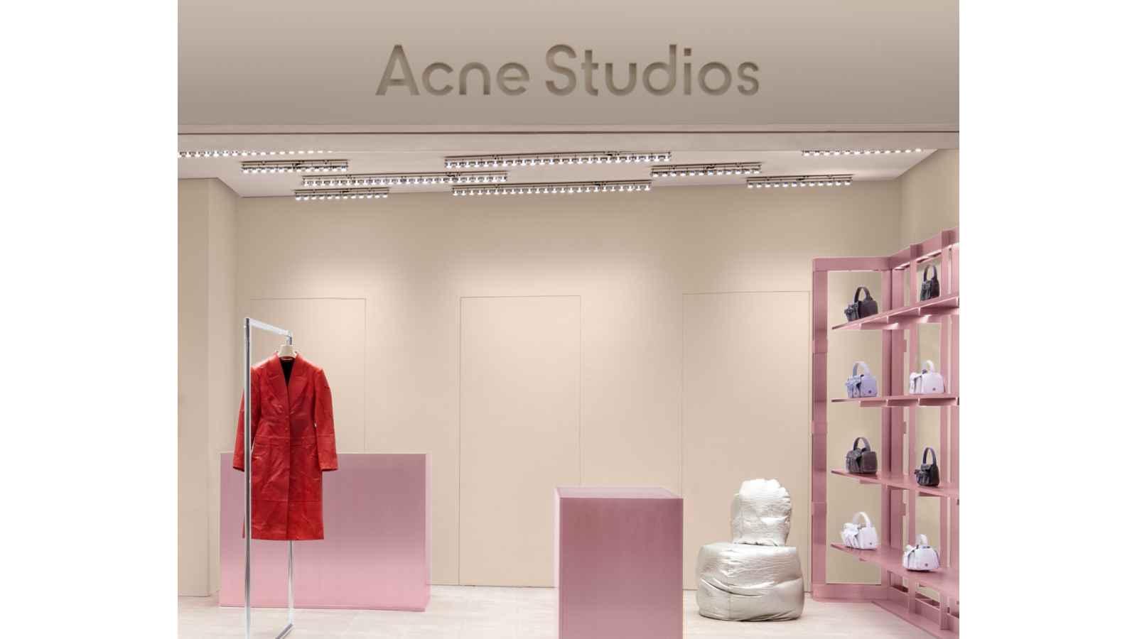アパレル販売募集！ Acne Studios | 東京都新宿区